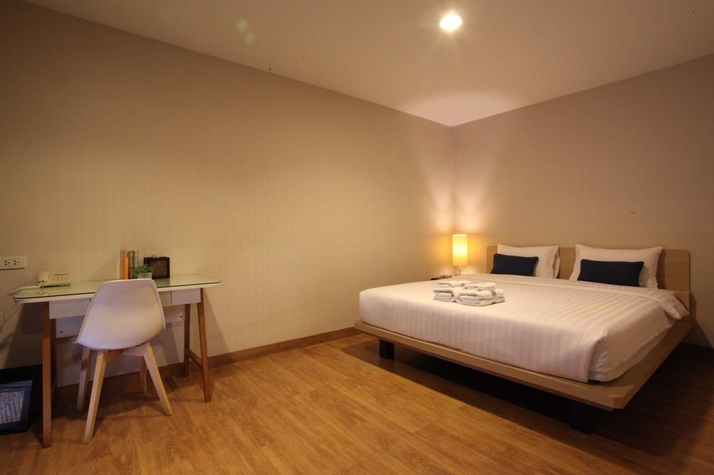 Narita Amata Hotel Chonburi Eksteriør billede