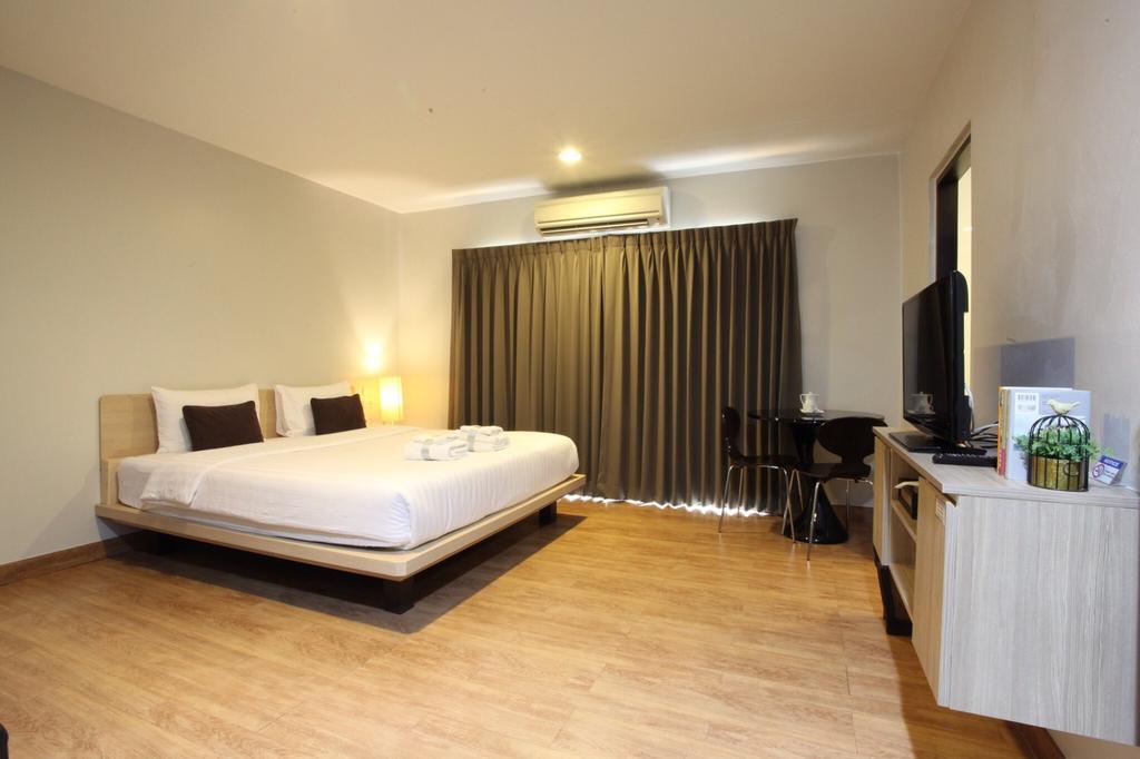 Narita Amata Hotel Chonburi Eksteriør billede