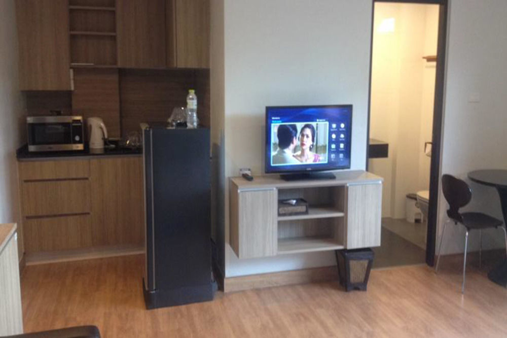 Narita Amata Hotel Chonburi Eksteriør billede