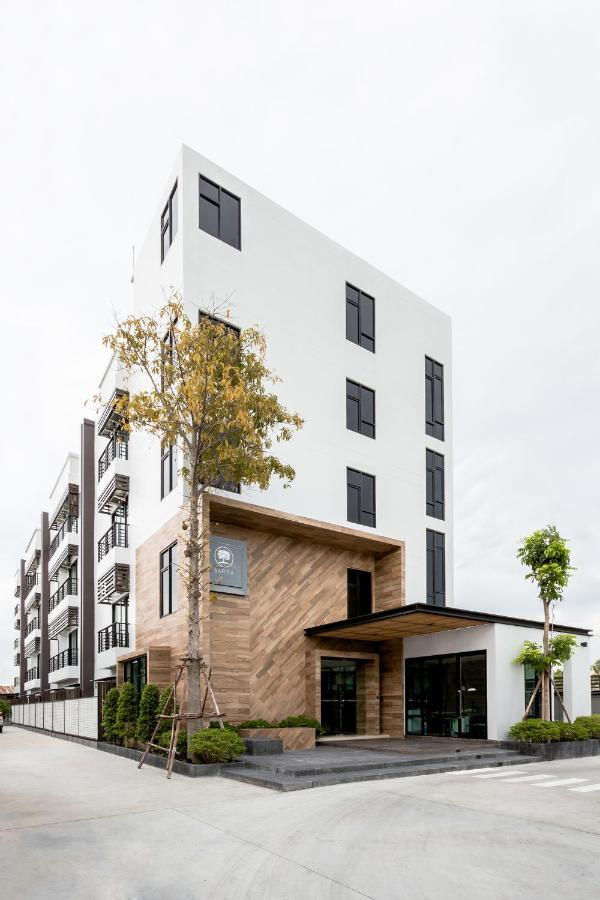 Narita Amata Hotel Chonburi Eksteriør billede